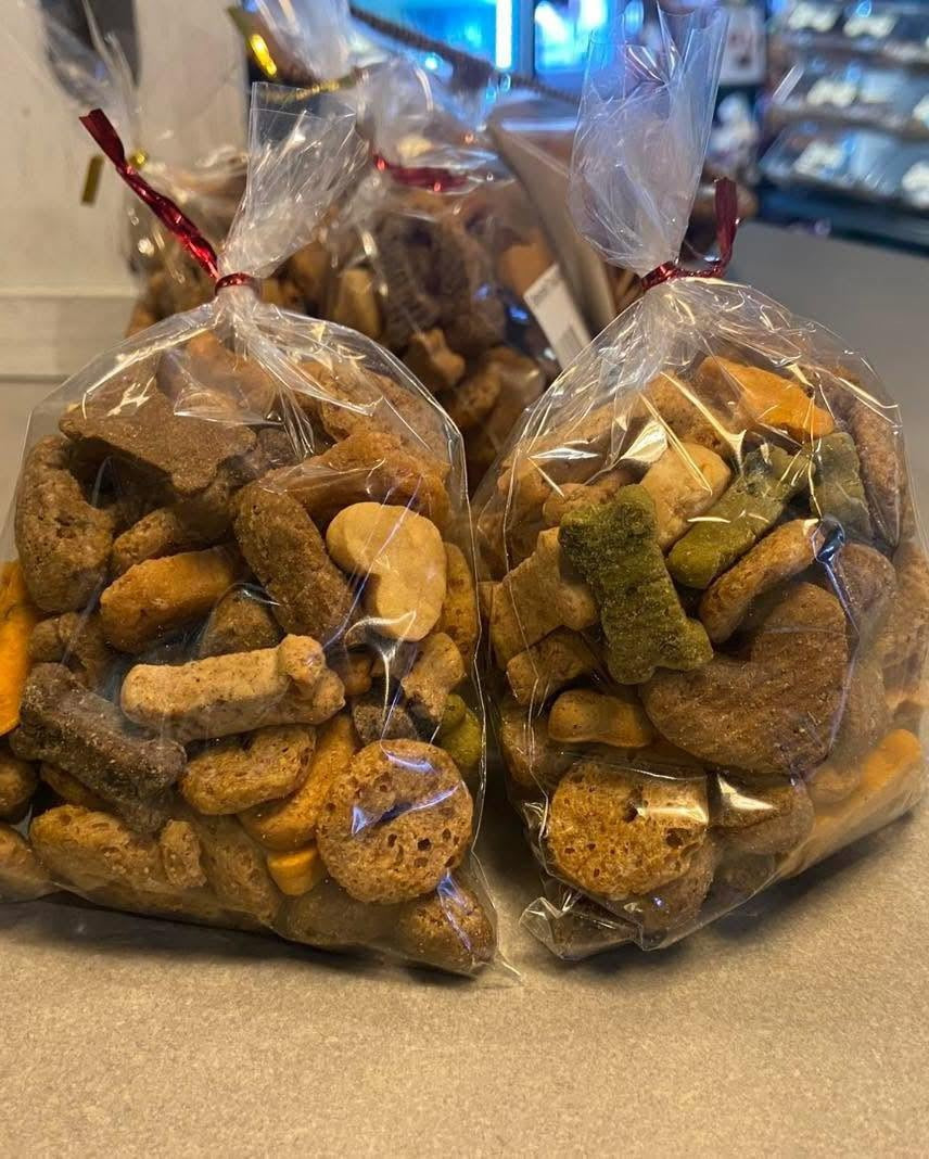 Edmunds Trail Mix for Dogs